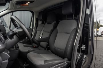 Voertuigafbeelding 12