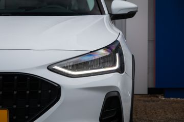 Voertuigafbeelding 5