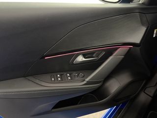 Voertuigafbeelding 37