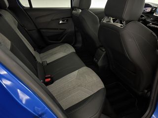 Voertuigafbeelding 42