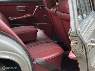 Voertuigafbeelding 12