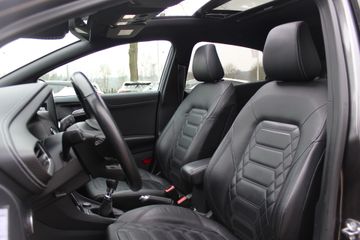 Voertuigafbeelding 3