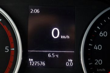 Voertuigafbeelding 12