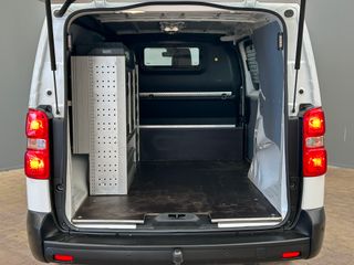 Voertuigafbeelding 14