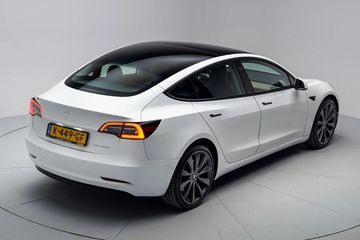 Voertuigafbeelding 15