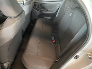 Voertuigafbeelding 6