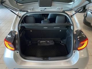 Voertuigafbeelding 8