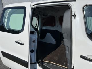 Voertuigafbeelding 8