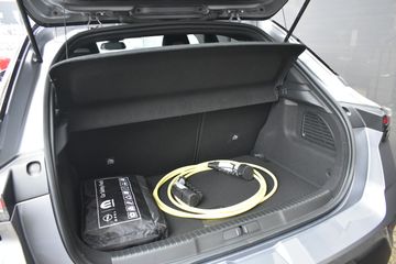 Voertuigafbeelding 37