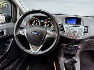 Voertuigafbeelding 17