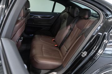 Voertuigafbeelding 64