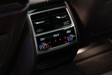 Voertuigafbeelding 65