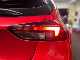 Voertuigafbeelding 9