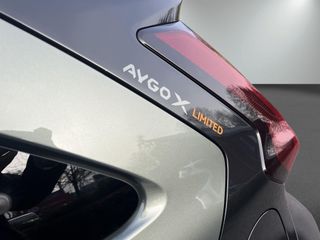 Voertuigafbeelding 6