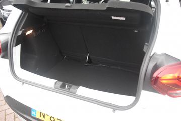 Voertuigafbeelding 17