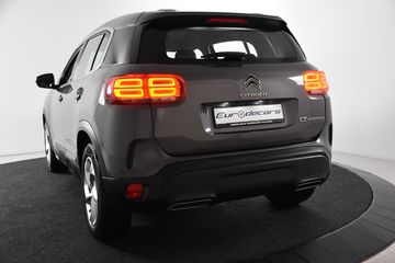 Voertuigafbeelding 7