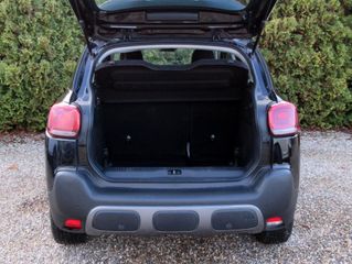 Voertuigafbeelding 7