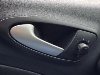 Voertuigafbeelding 35