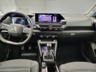 Voertuigafbeelding 17