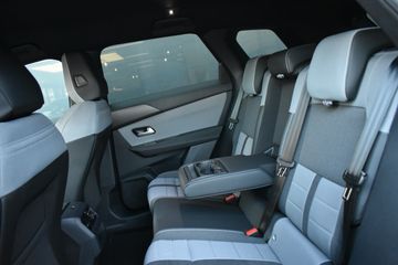 Voertuigafbeelding 8