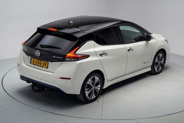 Voertuigafbeelding 13