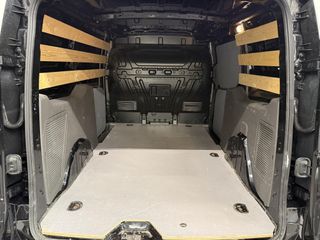 Voertuigafbeelding 8