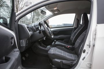 Voertuigafbeelding 6