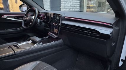 Voertuigafbeelding 12