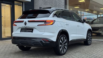 Voertuigafbeelding 3