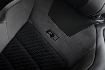 Voertuigafbeelding 12