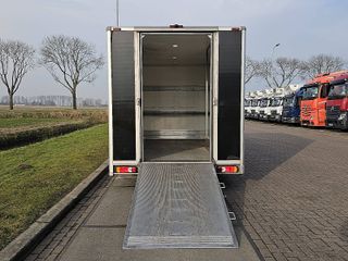 Voertuigafbeelding 14