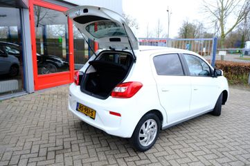 Voertuigafbeelding 7