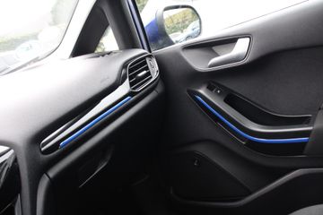 Voertuigafbeelding 17