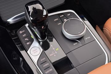 Voertuigafbeelding 30