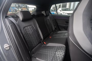 Voertuigafbeelding 33