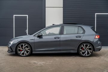 Voertuigafbeelding 6