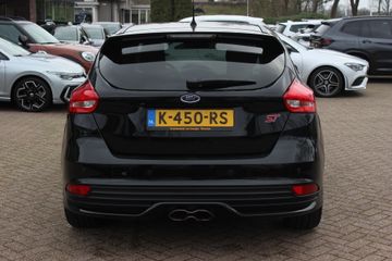 Voertuigafbeelding 13