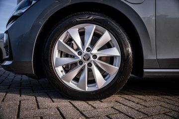 Voertuigafbeelding 2