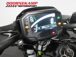 Voertuigafbeelding 6