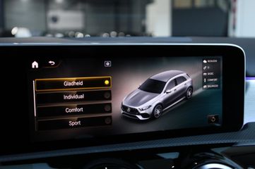 Voertuigafbeelding 13