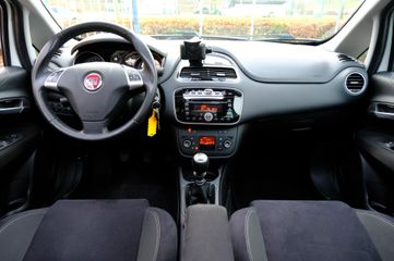 Voertuigafbeelding 10