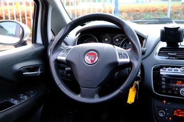 Voertuigafbeelding 5