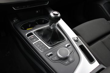 Voertuigafbeelding 18