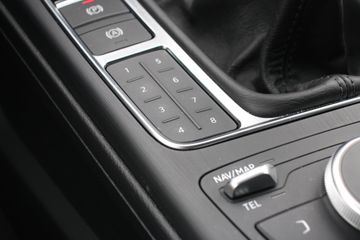 Voertuigafbeelding 24