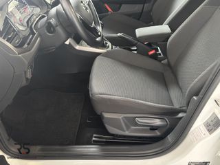 Voertuigafbeelding 18