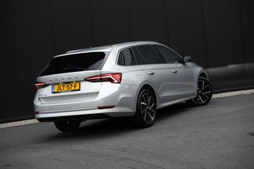 Voertuigafbeelding 6