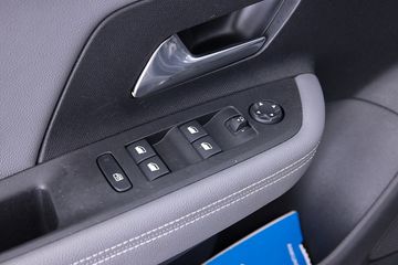 Voertuigafbeelding 7