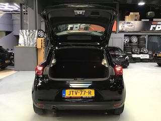 Voertuigafbeelding 27