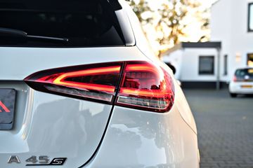 Voertuigafbeelding 18