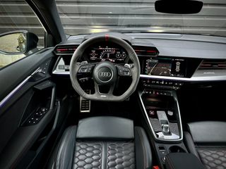 Voertuigafbeelding 30